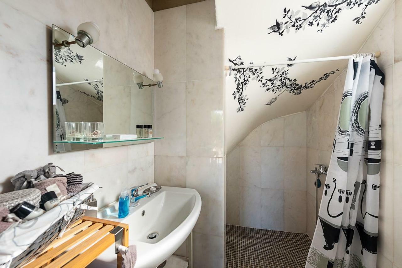 Nicole'S Garden Villa Kallithéa 外观 照片