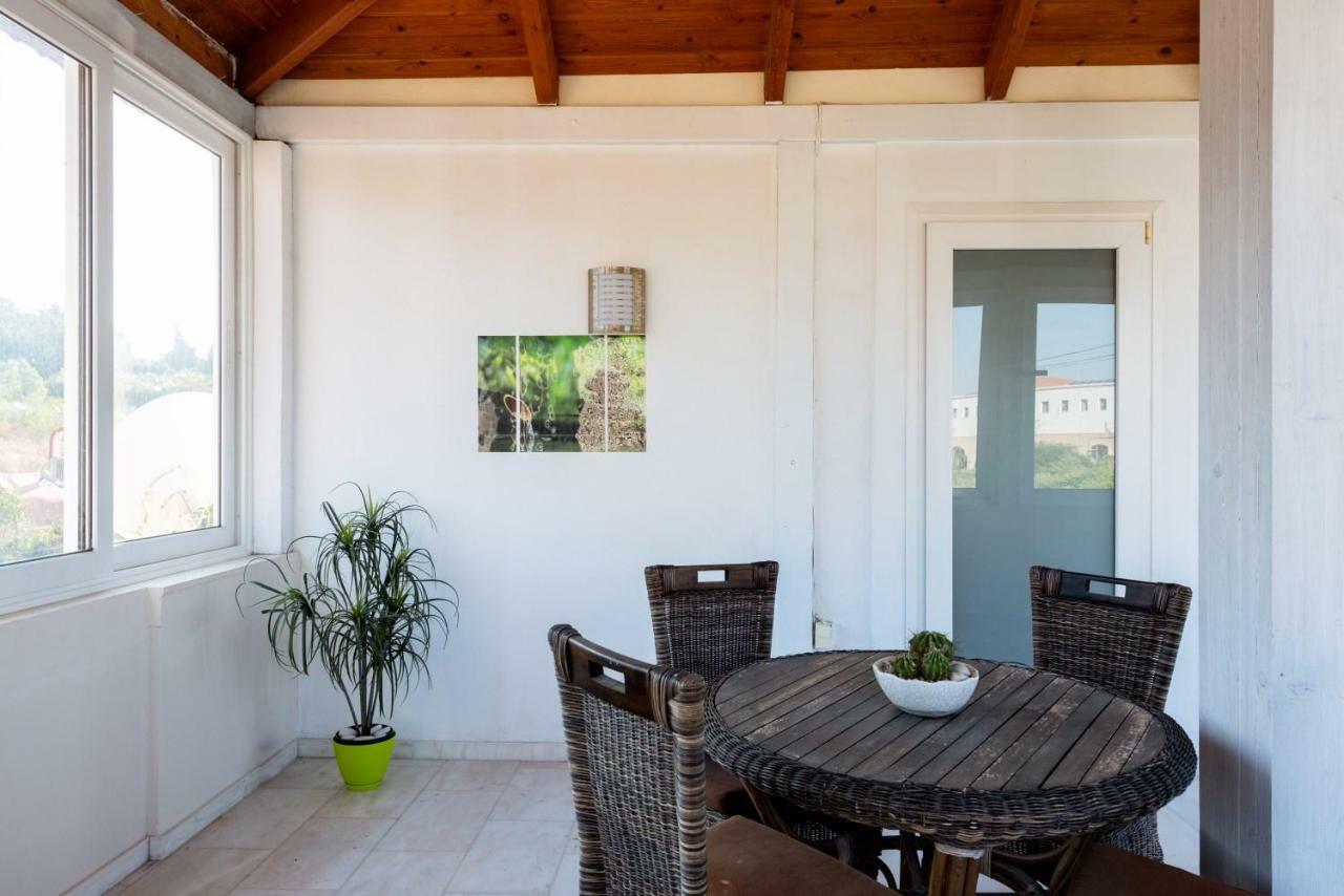 Nicole'S Garden Villa Kallithéa 外观 照片