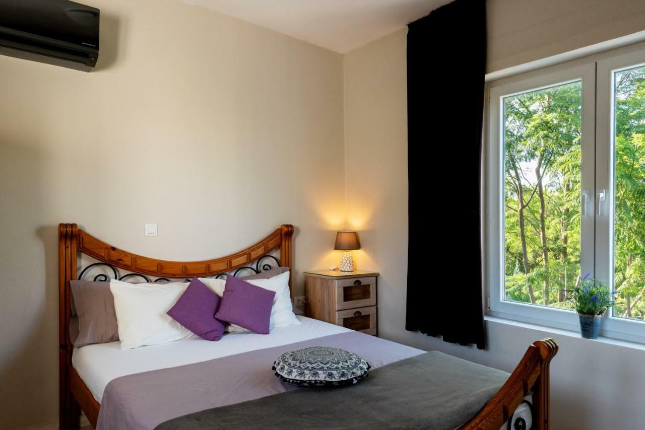 Nicole'S Garden Villa Kallithéa 外观 照片